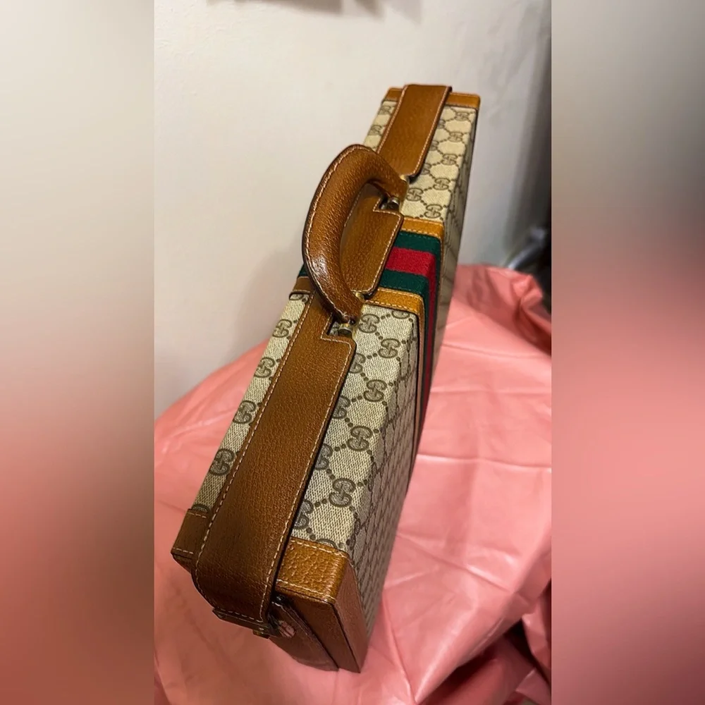 Vintage Gucci briefcase unisex attaché